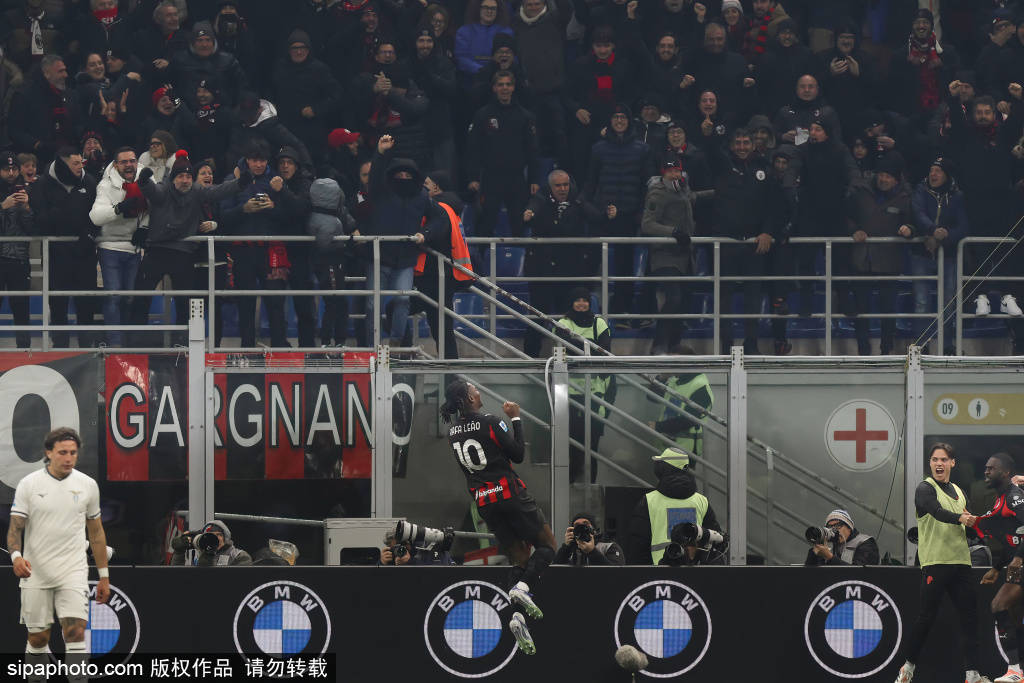 意甲历史性时刻：米兰vs科莫在澳大利亚的首次非意籍裁判执法